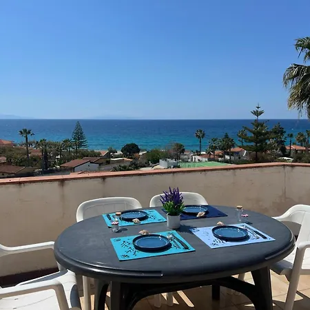 Apartment Dimore Del Capo With Pool Near The Sea Capo Vaticano