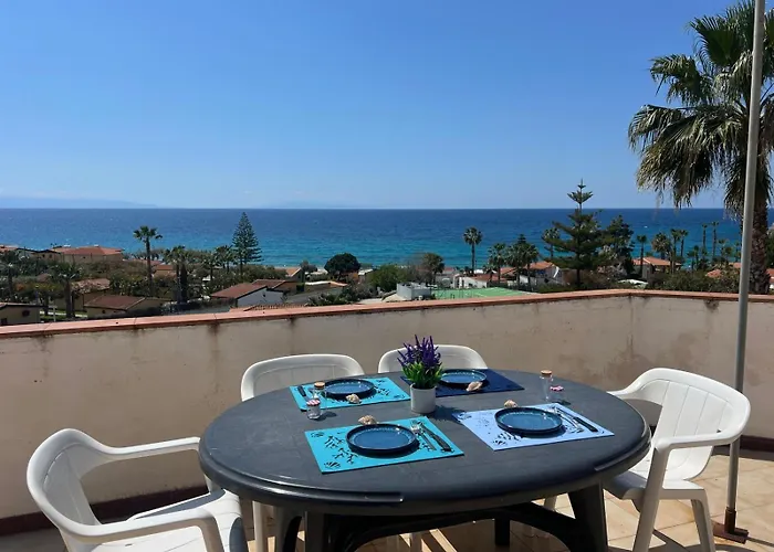 Apartment Dimore Del Capo With Pool Near The Sea Capo Vaticano