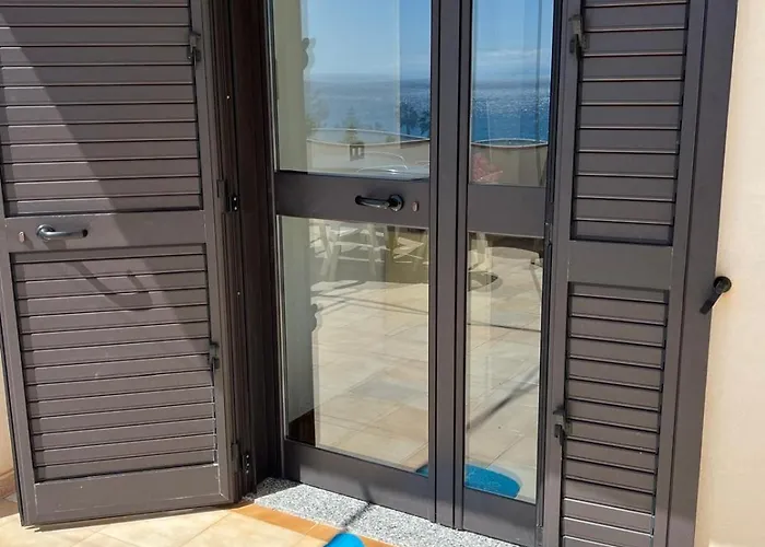 Dimore Del Capo With Pool Near The Sea Apartment Capo Vaticano